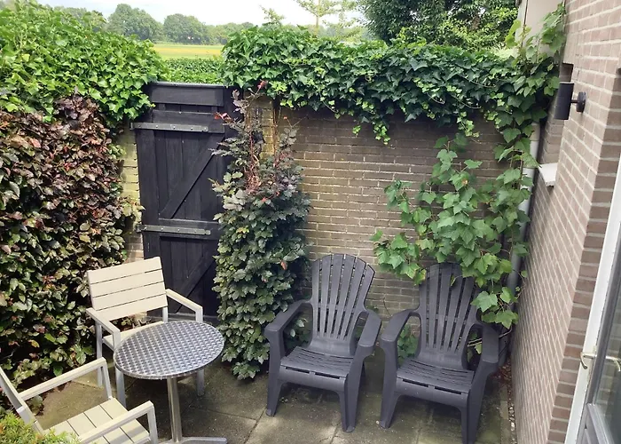 Magnolia Bed & Breakfast 3*